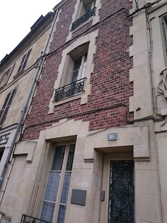 マニー・アン・ヴクサン Maison De Ville Bed & Breakfast エクステリア 写真